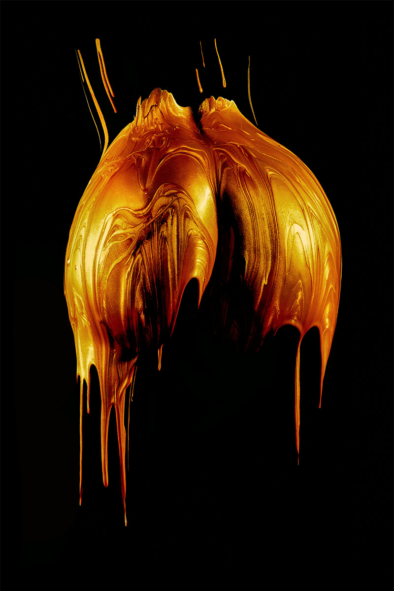 Aktfotografie Kunstwerk ästhetische Aktfotos Goldene Farbe Bodypainting erotische Kunst